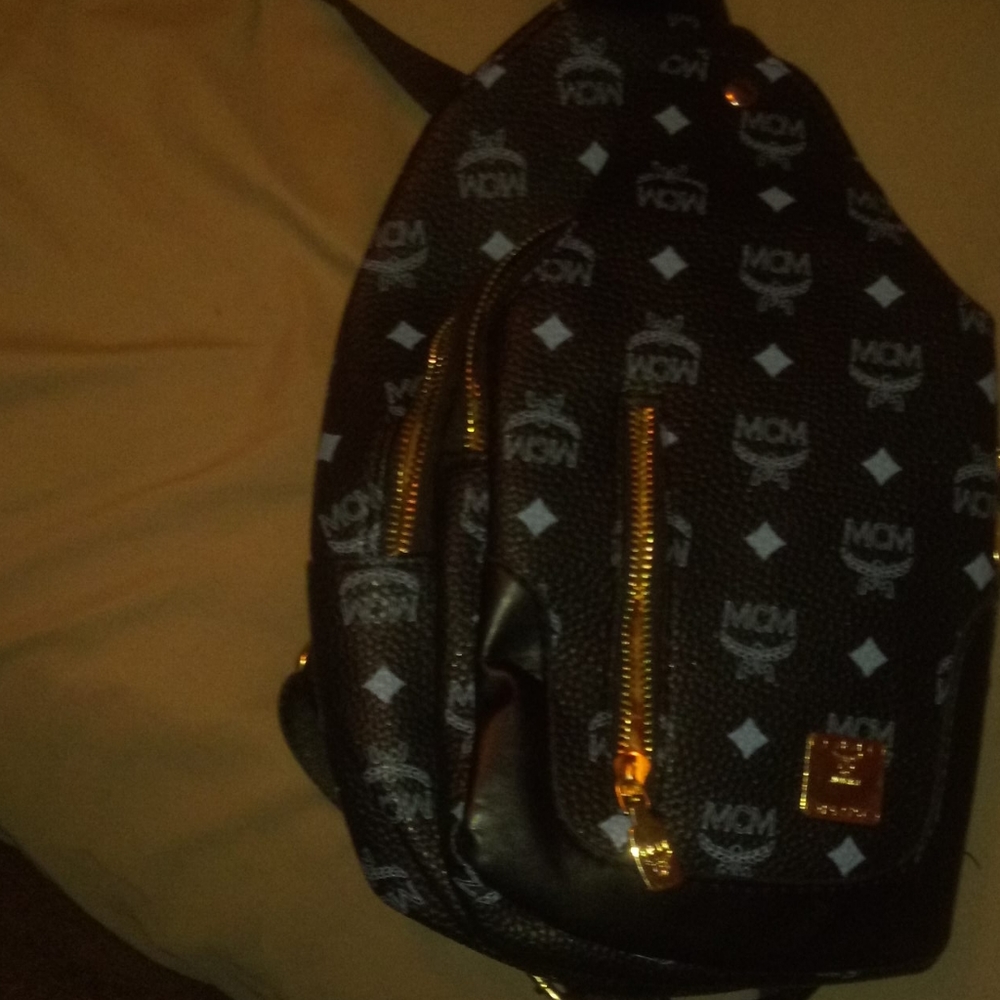 mcm fanny pack